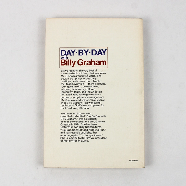Day-By-Day With Billy Graham Compiled by Joan Winmill Brown 1976 Paperback