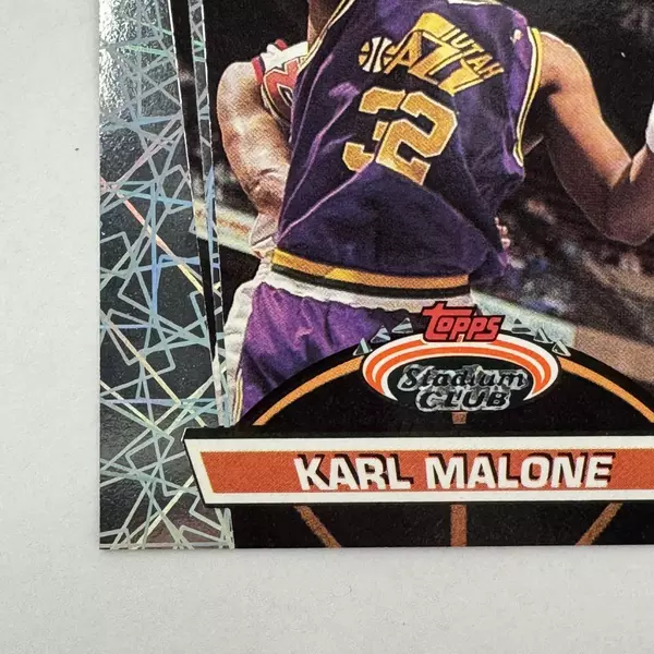 1992-1993 Topps Stadium Club Beam Team NBA Karl Malone Utah Jazz 17 of 21