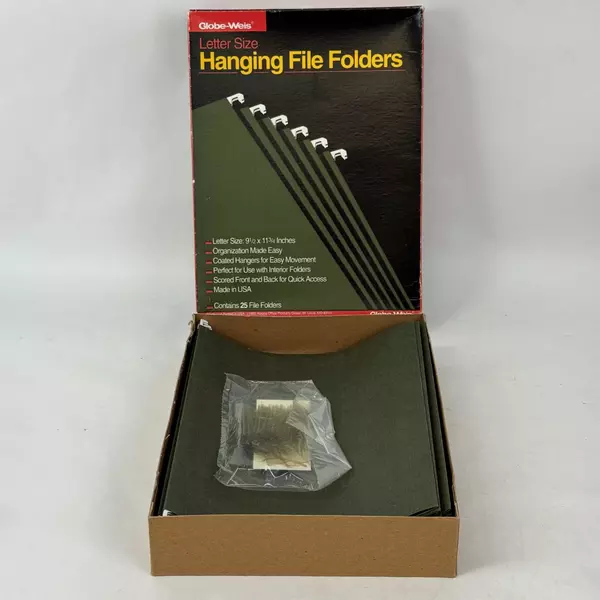 Globe Weis Box of 25 Hanging File Folders Green Letter 9 1/2" x 11 3/4" w/ Tabs