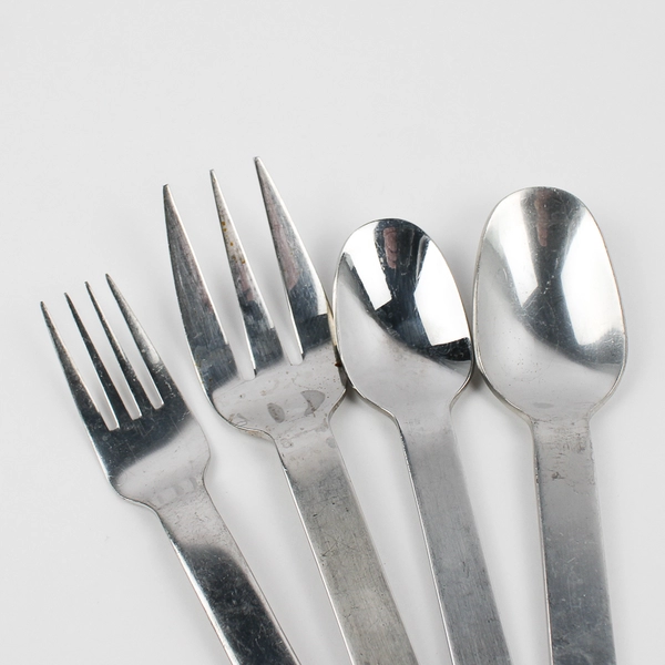 8 Piece Set West Elm Brushed Round Flatware Silverware Fork & Spoon Set