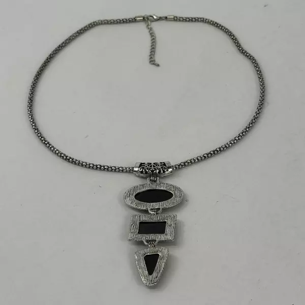 Silver Tone Geometric Shaped Black Glass Costume Jewelry Necklace 25 Inch