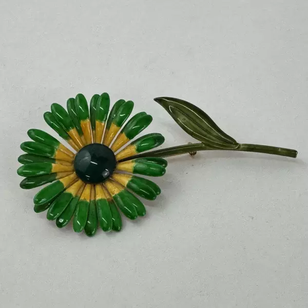 Vintage Green And Yellow Enamel Aster Flower Brooch