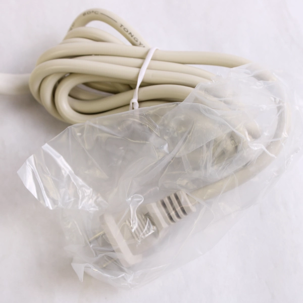 1996 Kensington Desktop Vac with Original Box