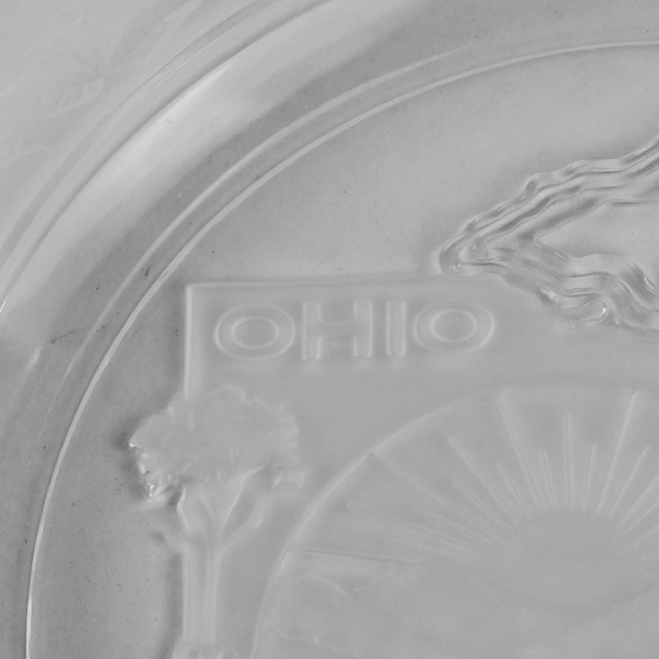 Ohio Flag 9" Glass Plate with Frosted Rim - Collectible Souvenir Decor