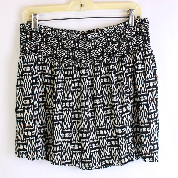 NY Collection Black and Off-White Tribal Pattern Short Skirt Women's Size 1X