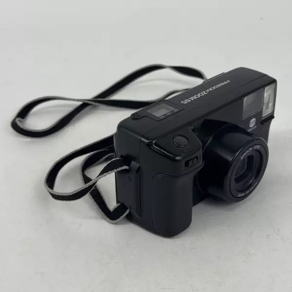 Minolta Freedom Zoom 65 Point & Shoot 35mm Camera