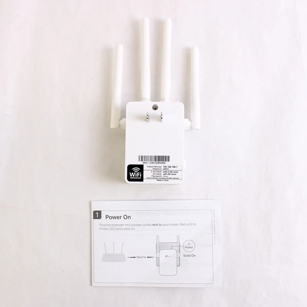 Dual Band WiFi 5 Repeater Extender White 2.4G & 5G