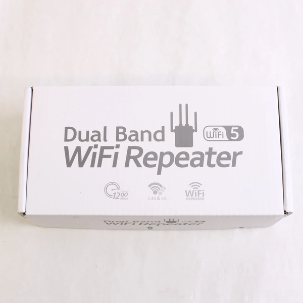 Dual Band WiFi 5 Repeater Extender White 2.4G & 5G
