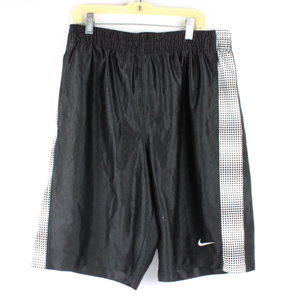Nike Bascketball Shorts Black/White 11" Inseam Men's Size Medium