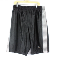 Nike Bascketball Shorts Black/White 11" Inseam Men's Size Medium