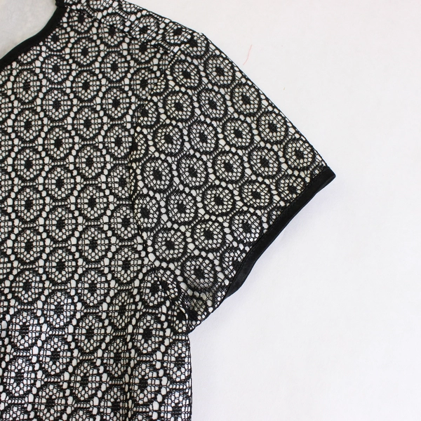 Worthington Black and White Embroidered Peplum Top Women's PL