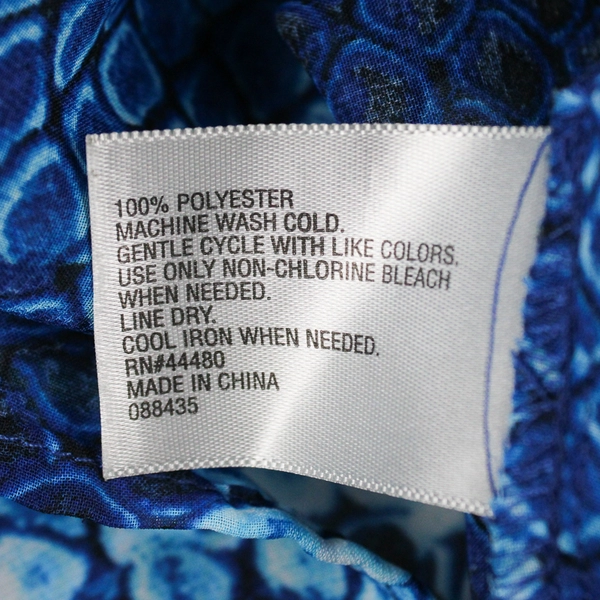 Worthington Petite Blue Fish Scales Pattern Short Sleeve Shirt Womans Size PM