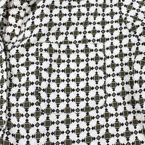 Liz Claiborne Petite Short Sleeve Geometric Blouse Green/White Women's PS