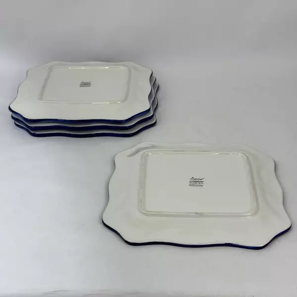 Set of 4 Tabletops Unlimited Hand Painted Lisbon Square Dinner Plates 11.25 inch