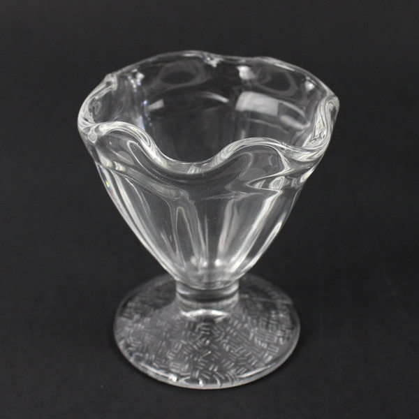 Lot Of 4 Matching Unbranded Clear Glass Sundae Dish/Cups Footed 4" Tall