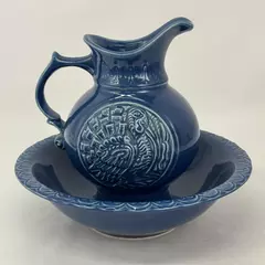 1988 McCoy Pottery Blue Basin And Pitcher Set 7516 Embossed Turkey