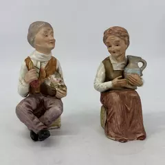 Vintage Ardco Elderly Man And Woman Figures Sitting On Logs S-2039 Japan