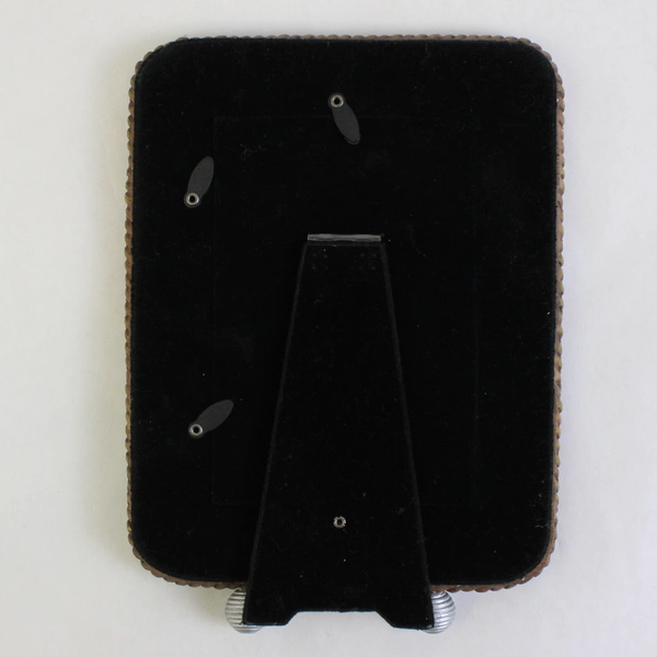 Braided Rope-Style Desk Photo Frame 4 x 6" with Feet Renderings