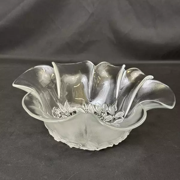 1989 Mikasa Bianca Frosted Glass Hostess Bowl Embossed Rose Pattern