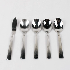 Lot Of 5 Reed & Barton Perspective Flatware 4 Sugar Spoons & 1 Butter Knife