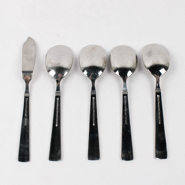 Lot Of 5 Reed & Barton Perspective Flatware 4 Sugar Spoons & 1 Butter Knife