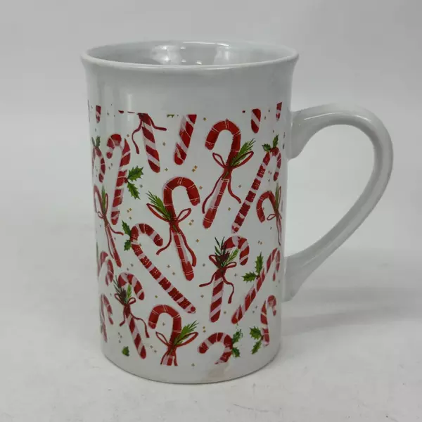 Lot of 4 Royal Norfolk Christmas Coffee Or Cocoa Mugs