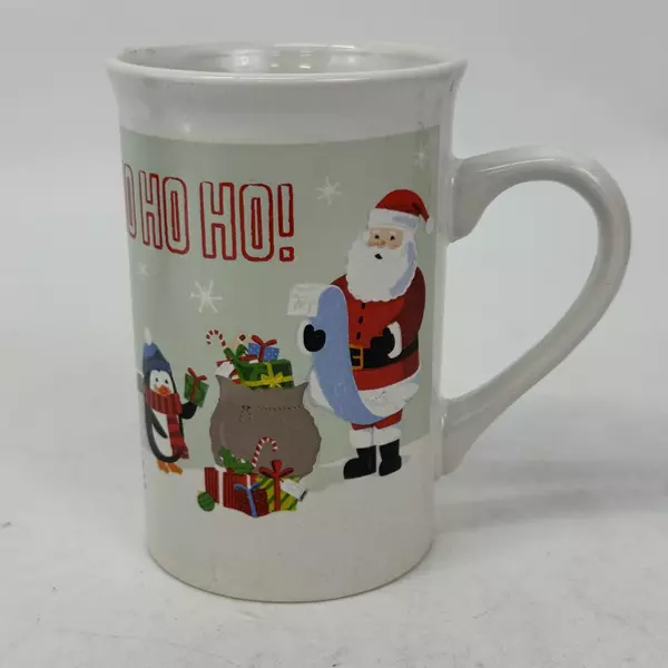 Lot of 4 Royal Norfolk Christmas Coffee Or Cocoa Mugs