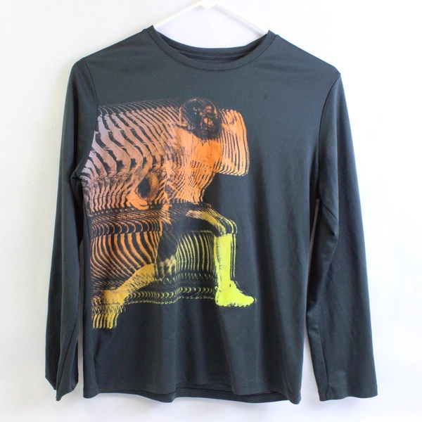 Athletic Works Gray Football Player Graphic T-Shirt Boys Size L (10-12) Husky