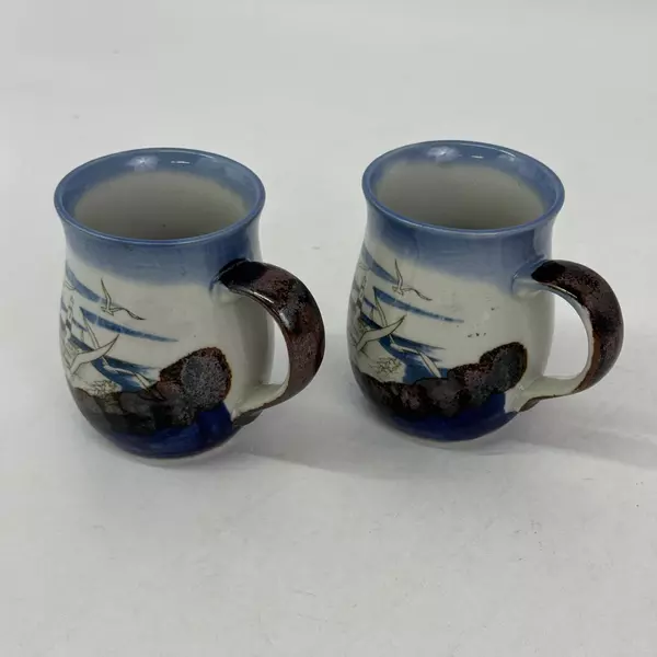 Lot of 2 Seagull And Lighthouse Beach Scene Coffee Mugs