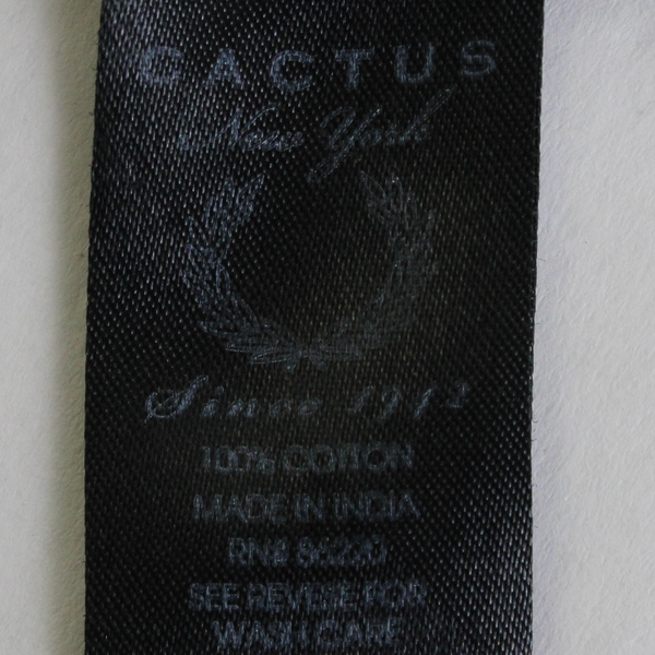 Cactus Menswear Slim Fit Playing Card Suit Pattern Button-Up Men's Large