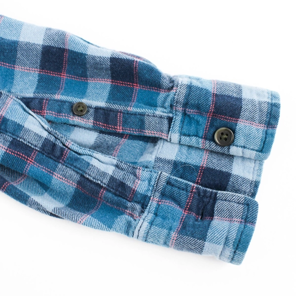 Arizona Jean Co. Blue and Pink Plaid Button-Up Men's Size Medium