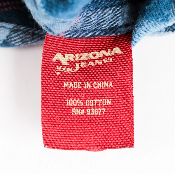 Arizona Jean Co. Blue and Pink Plaid Button-Up Men's Size Medium