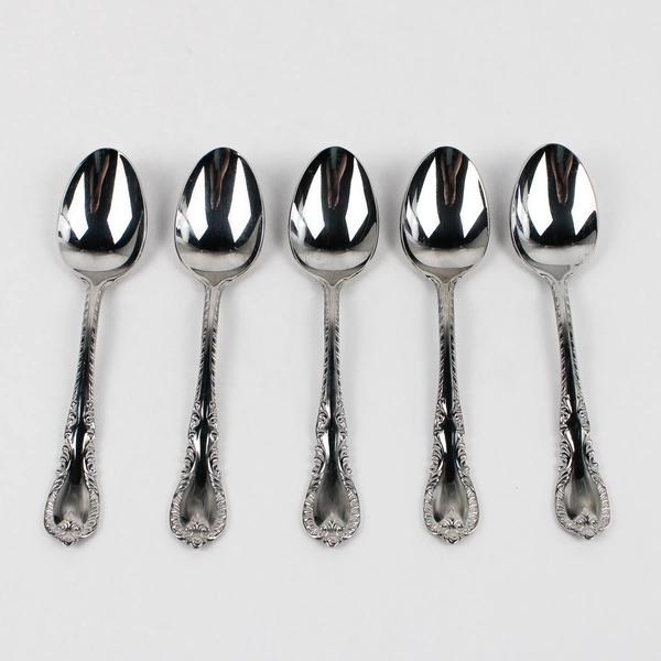 Lot Of 5 Reed & Barton Louis Philippe (Stainless) Flatware Soup Spoons