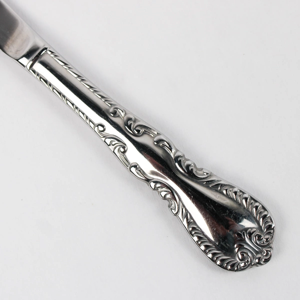 Lot Of 4 Reed & Barton Louis Philippe (Stainless) Flatware Solid Knives 9"