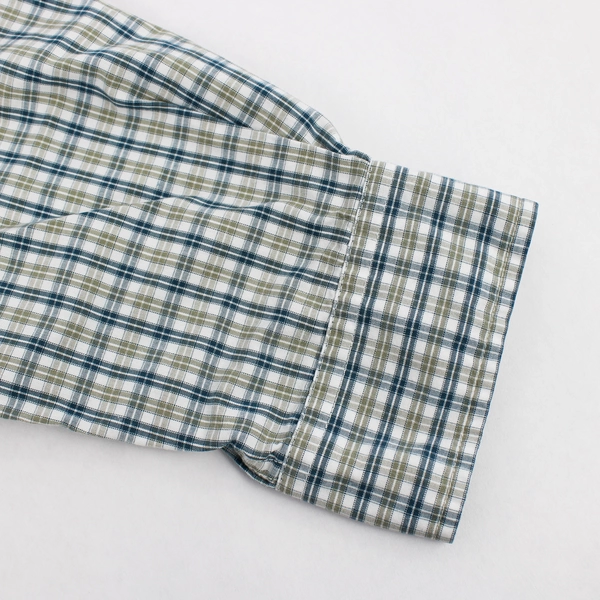 Eddie Bauer Blue and Green Plaid Button-Down Men's Size XL FLAWED