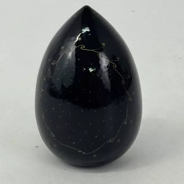 1992 Hand Painted 4 Inch Black Lacquer Souvenir Egg From Russia