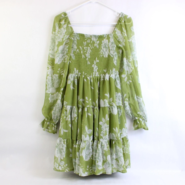 Patrons of Peace Pear Green Floral Short Smocked Dress Women's Small
