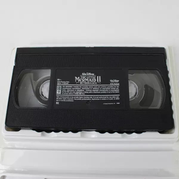 The Little Mermaid II: Return to the Sea VHS 2000