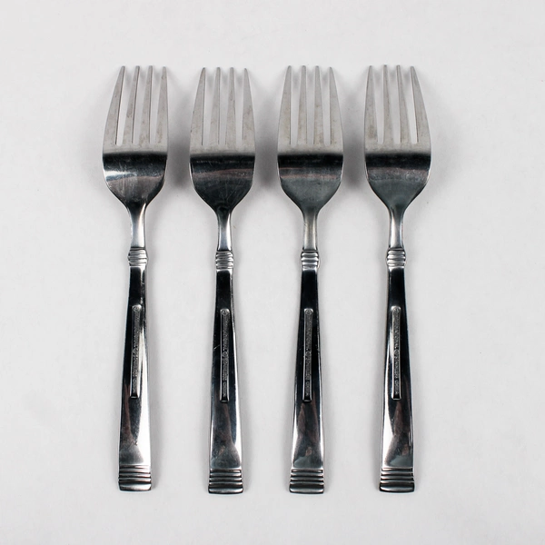 Lot of 4 International Palisades Stainless Steel 7.25 inch Salad Forks 