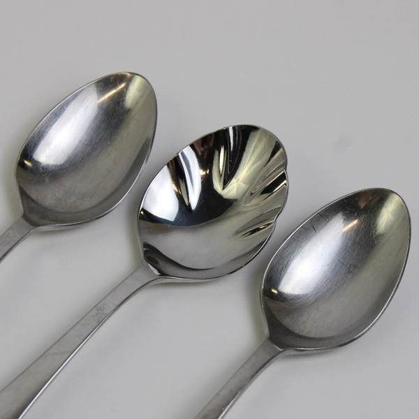 Lot Of 4 Retroneu Kent (Silverplate) Flatware Pie Server 2 Teaspoons Sugar Spoon