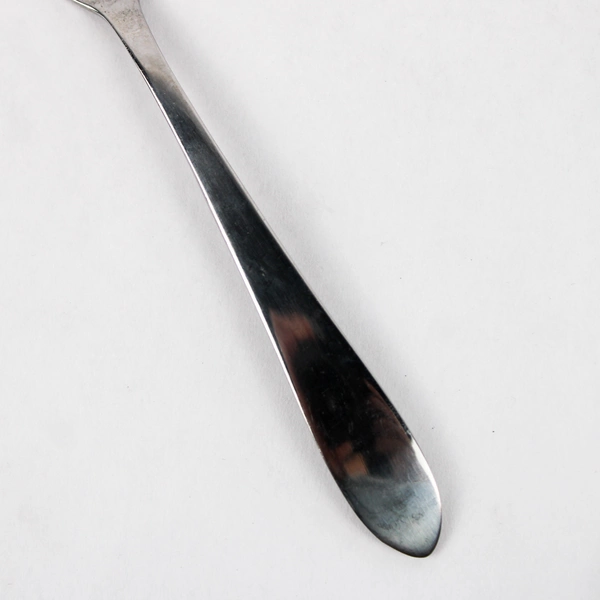 Lot Of 4 Retroneu Kent (Silverplate) Flatware Pickel Forks