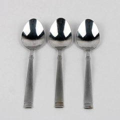Lot of 3 International Palisades Stainless Steel 8 inch Soup Spoons