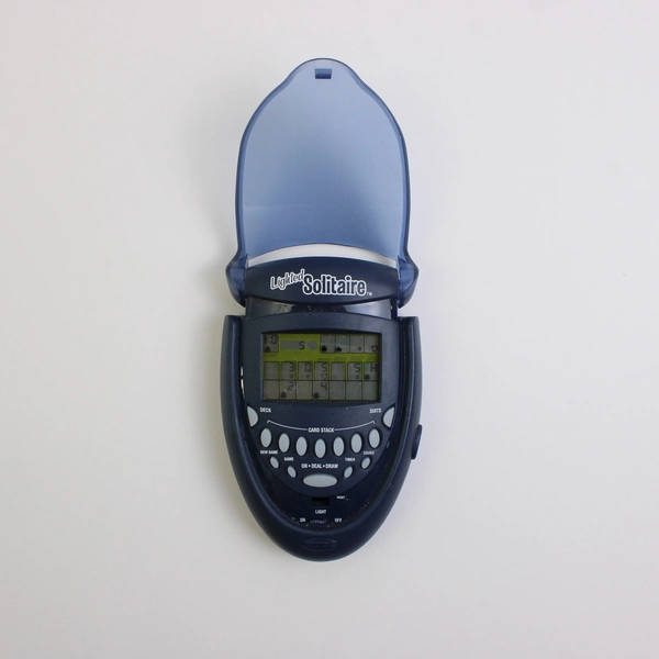 2003 Radica Lighted Solitaire Blue Handheld Electronic Game Flip-Top Blue Works