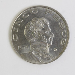 5 Pesos Copper-Nickle Coin Mexico 1976