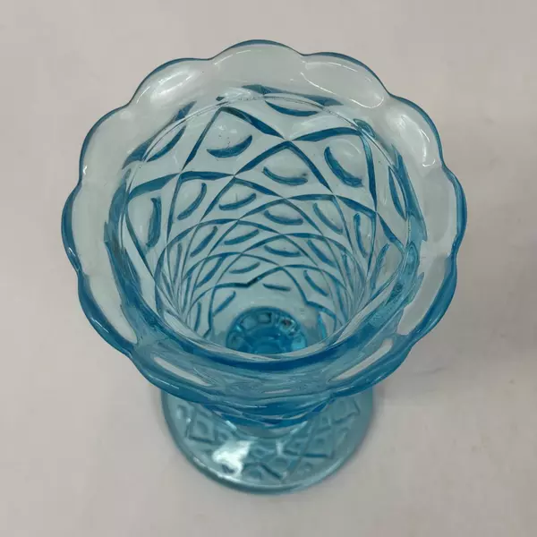 Vintage Viking Glass Blue Diamond And Thumbprint Footed Vase 9.75 Inch