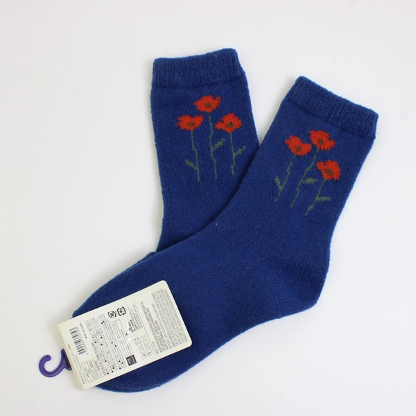 Daiso Women's Room Socks Blue W/ Orange Poppies Patern #0743 US Size 6-8