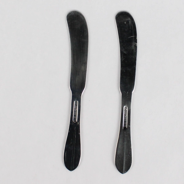 Set of 2 Gorham Meredith II Stainless Steel Flat Handle 5.75" Butter Spreaders