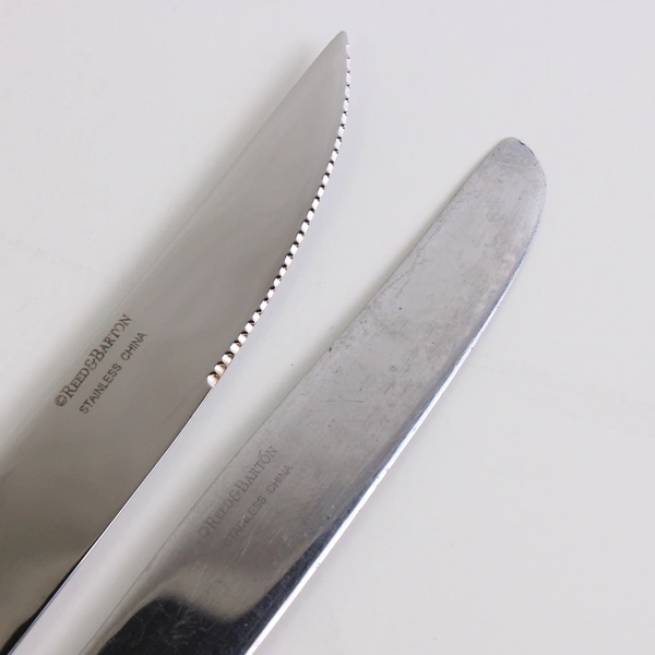 Lot Of 5 Reed & Barton Queen's Garden (Stainless) Flatware Steak & Dinner Knives