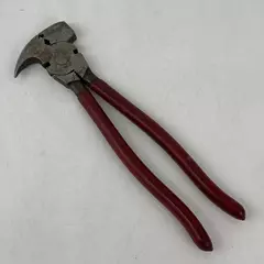 Heavy Duty Fencing Pliers Wire Cutter Hammer Fence Tool Multi-Function Hand Tool