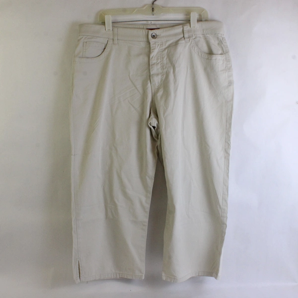 Merona Womens Solid White Denim Stretch Capri Jeans, Size 14 